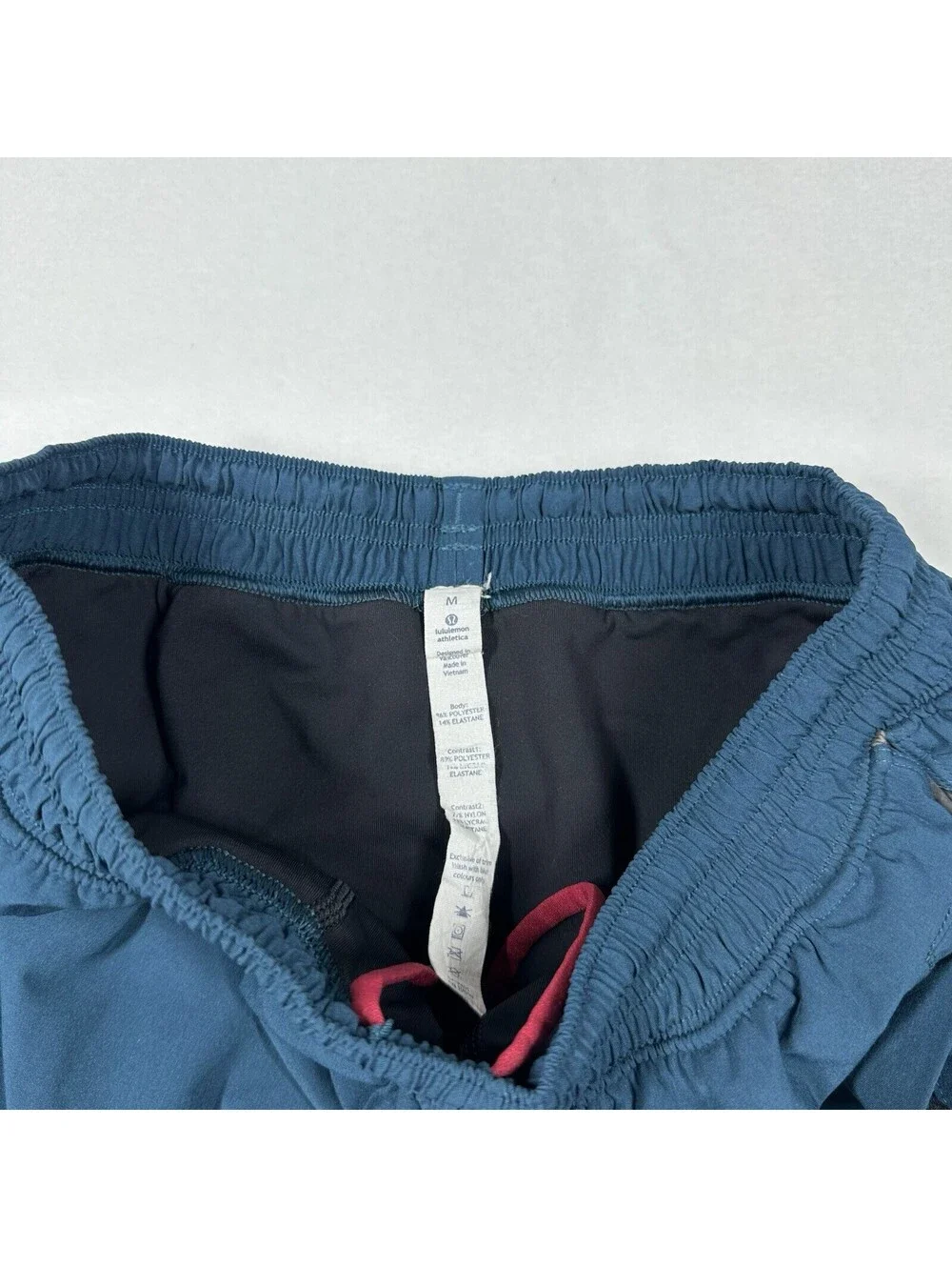 Lululemon Men's Pace Breaker Short 9'' Liner Turquoise Size M